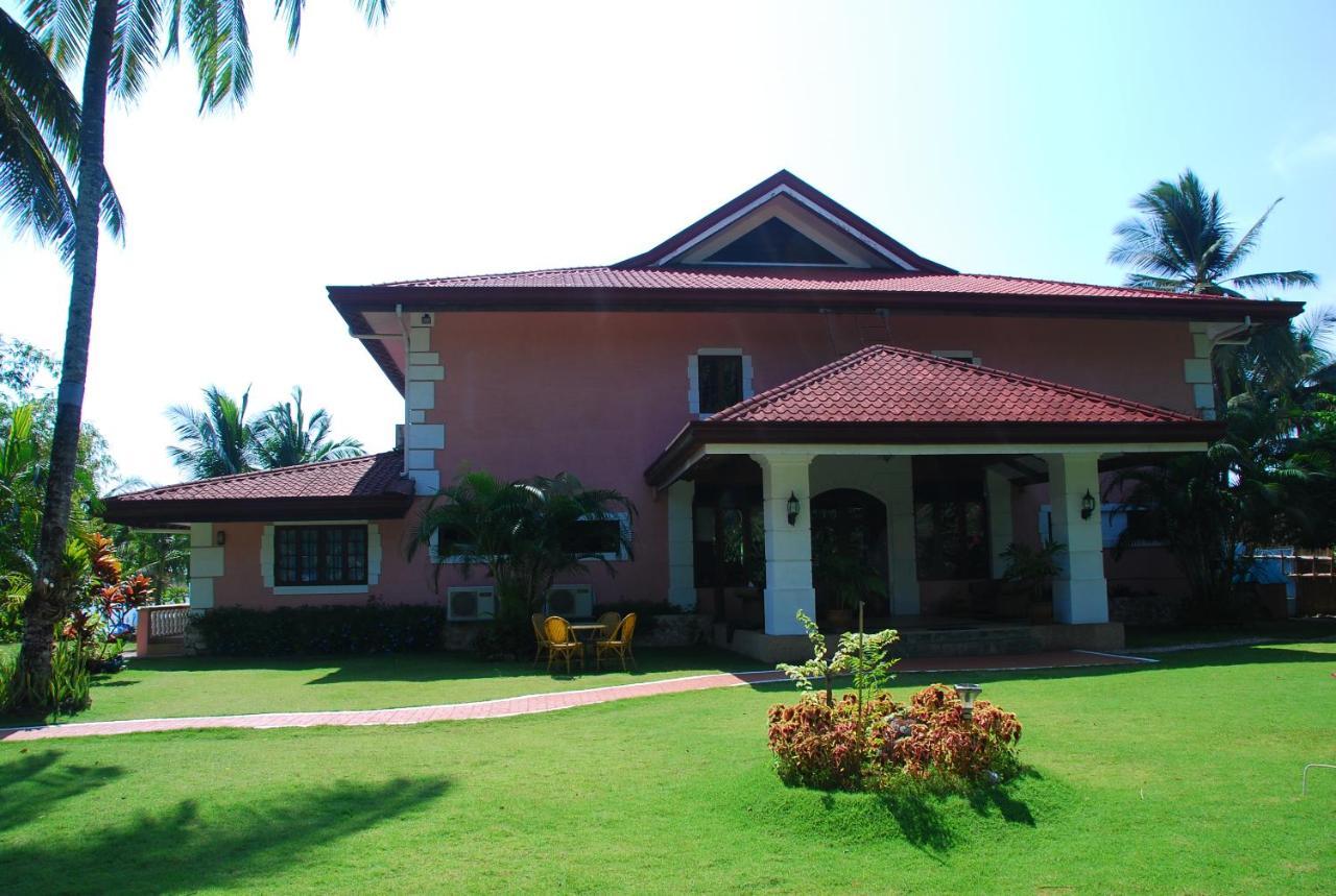 Las Flores Beachside Hotel Catmon Exterior photo